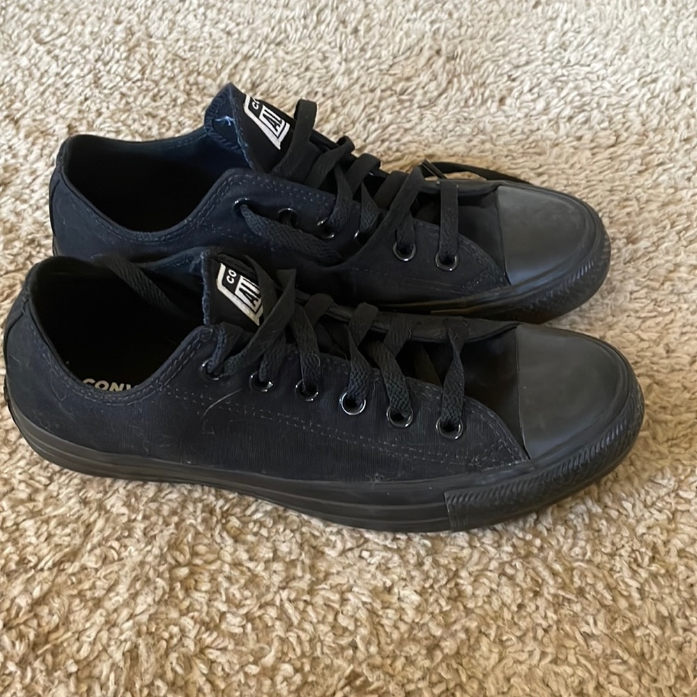 Brand new converse shoes